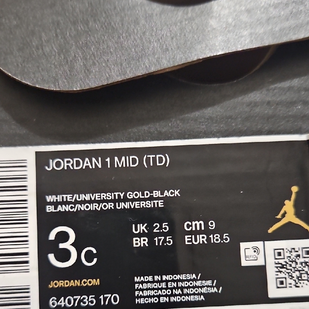 Jordan 1 Mid (TD) Black and Purple Sneakers